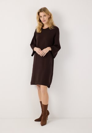 More & More, MORE & MORE LOCKERES 3/4 ARM-FEINSTRICKKLEID - Jumper dress - espresso brown