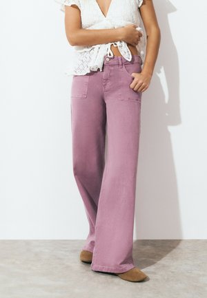 CON BOLSILLOS FRONTALES - Relaxed fit jeans - malva