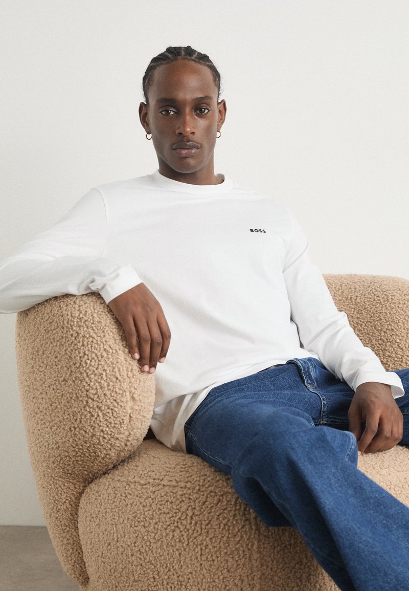 BOSS TEE LONG - Hosszú ujjú felső - white