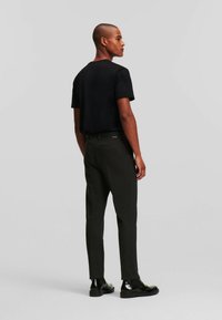 KARL LAGERFELD CLASSIC FIT PUNTO - Oblekové nohavice - dark grey m