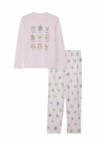 Set di pigiama rosa chiaro composto da una maglietta a maniche lunghe con grafiche di animali. I pantaloni presentano un motivo a strisce con varie illustrazioni di animali. Materiale in cotone.