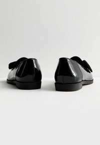 New Look Scarpe senza lacci - black