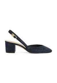 Chaussures slingback en suède bleu marine avec un bout pointu et un talon carré. Comprend une fine sangle avec un détail de boucle en or.
