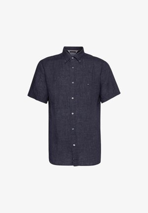 Camicia a maniche corte di un oscuro blu navy, con bottoni, realizzata in lino testurizzato, caratterizzata da un colletto a punta e da un sottile logo del marchio sul petto.