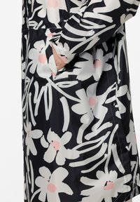 LAURASØN Kort kappa / rock - black