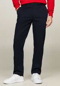 Tommy Hilfiger DENTON 1985 PIMA - Chino - desert sky
