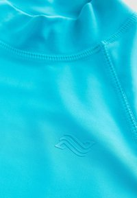 Non sélectionné, turquoise blue