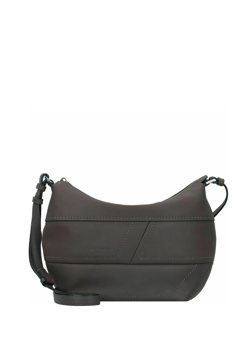 Borsa a tracolla in pelle grigio scuro con forma curva, caratterizzata da motivi geometrici di cucitura e una tracolla removibile. Chiusura con zip superiore.