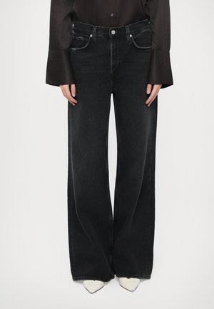 PALOMA - Blugi largi - black denim