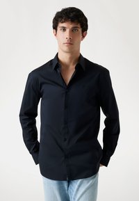 Guess Shirt - schwarz