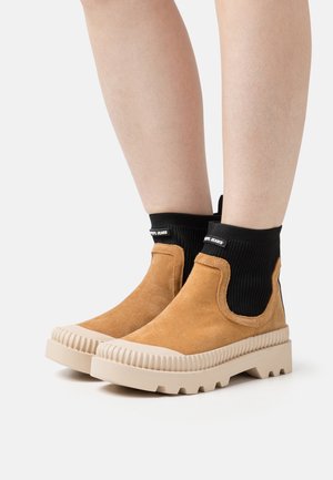 Pepe Jeans, Bottines à plateau - cognac