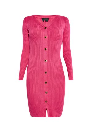 Fuchsia ribgebreide cardiganjurk met een v-hals, lange mouwen en een knoopsluiting aan de voorkant. Heeft een split aan de onderrand.