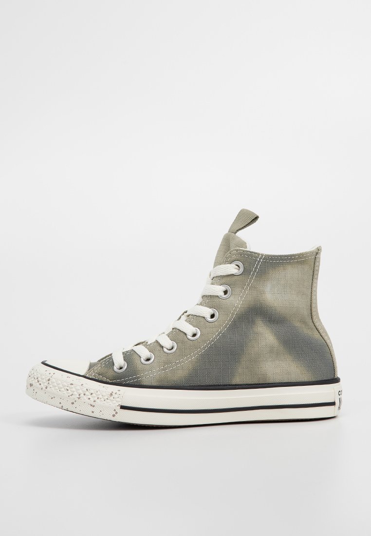 CHUCK TAYLOR ALL STAR