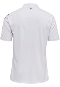 Witte polo met korte mouwen en kraag, met een textielstructuur, minimalistische uitstraling en subtiele zwarte accenten op de schouders.