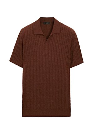 Brązowa koszulka polo z krótkim rękawem, wykonana z dzianiny o prążkowanej fakturze, z kołnierzykiem w kształcie litery V i luźnym krojem.