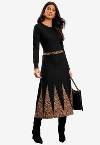 Love & Roses REGULAR FIT CHEVRON LONG SLEEVE - Sarafanas - black