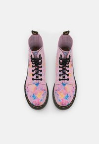 Dr. Martens Botines con cordones - pink