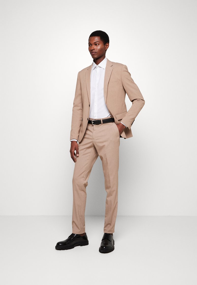 Lindbergh PLAIN MENS SUIT - Dress - beige mel/beige-melert - Zalando.no