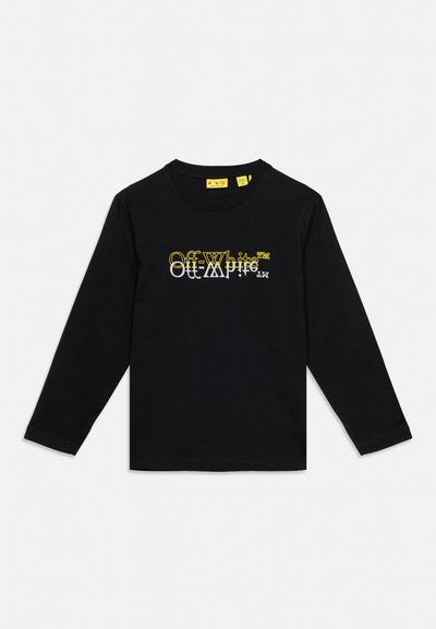 Черна риза с дълги ръкави с припокриващи се бели и жълти "Off-White" лога на гърдите и кръгло деколте.