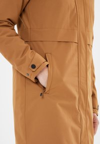 Whistler Parkas - rubber