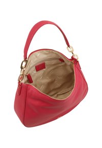 Rode leren handtas met een gladde textuur, gouden rits en hardware. De binnenkant is beige en heeft een ritsvak en logo.