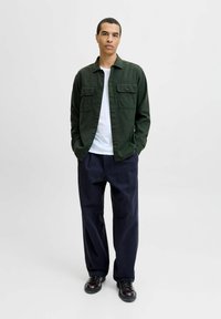 Jack & Jones ECHARGE ciemnozielony