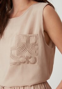 comma casual identity Blouse - sandfarben