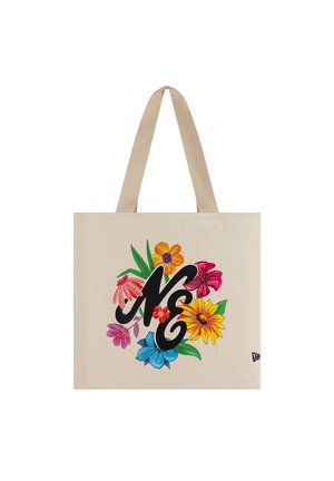 Bolsa tote beige con diseño floral colorido y grandes letras negras estilizadas "NE" centradas.