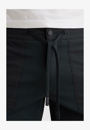 PME Legend, PME LEGEND - AIRYLON RELAXED FIT SHORTS - -.,., - Šortky - salute