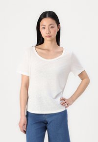 GAP BLEND SCOOP - T-shirts - fresh white