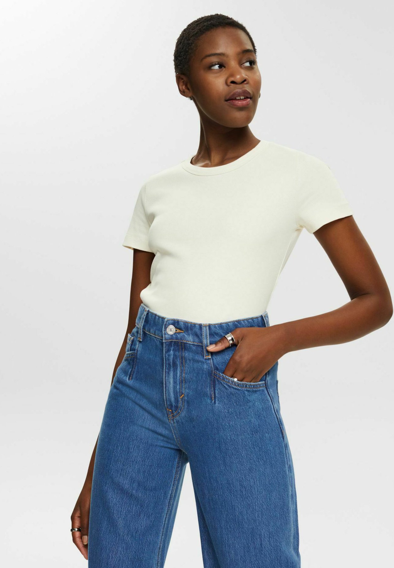 Cache Cache MIT RUNDHALSAUSSCHNITT - T-Shirt Print - Ecru/offwhite