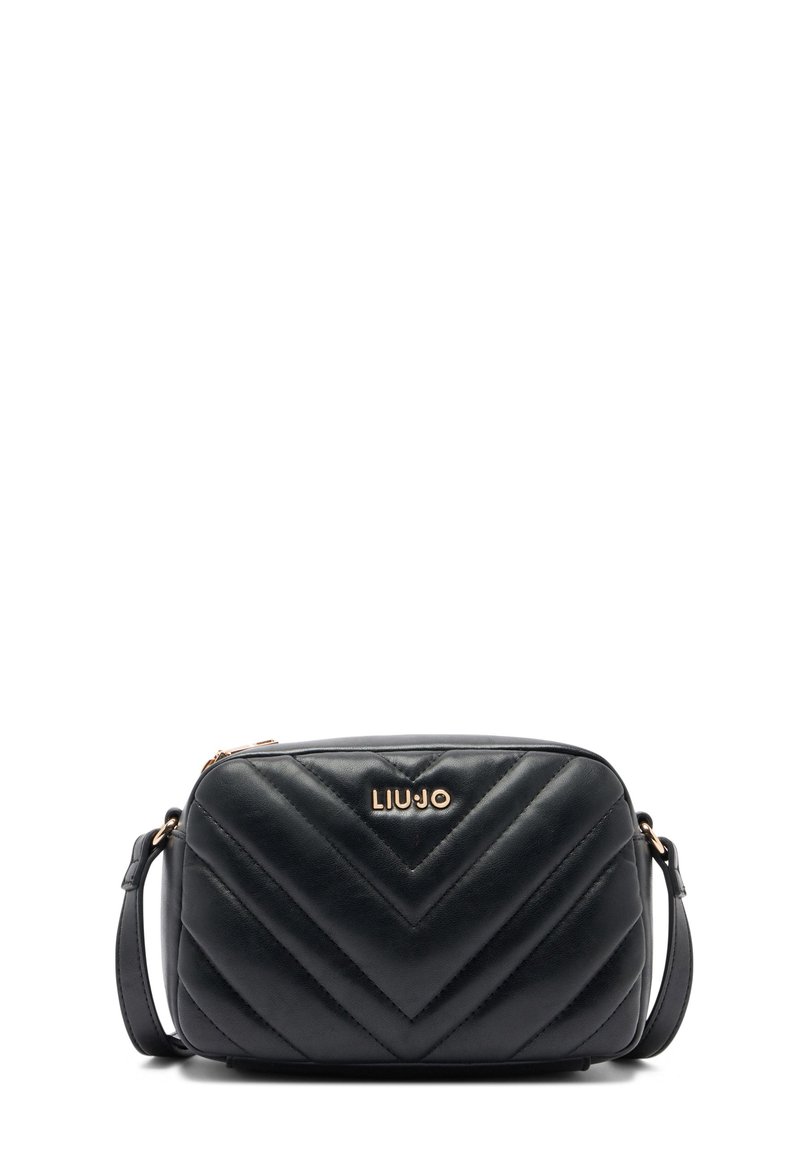 Schwarze, gesteppte Crossbody-Tasche mit goldenem LIU JO-Logo, verstellbarem Schulterriemen und Reißverschluss, die ein Zickzack-Nähmuster auf der Vorderseite zeigt.