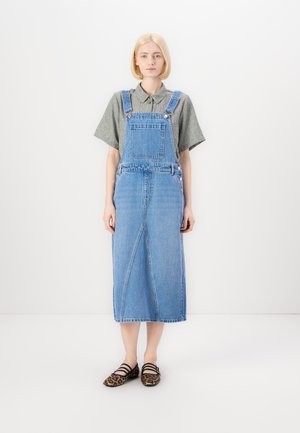 VMRANDY CALF SPENCER DRESS - Vestido vaquero - medium blue denim