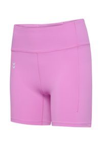 Roze sportshorts van rekbaar materiaal, met een brede tailleband, platte naden en een klein wit logo met een chevronontwerp aan de zijkant.