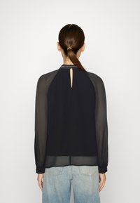 VILA Camicetta - black