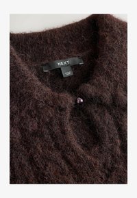 Selezionato, chocolate brown