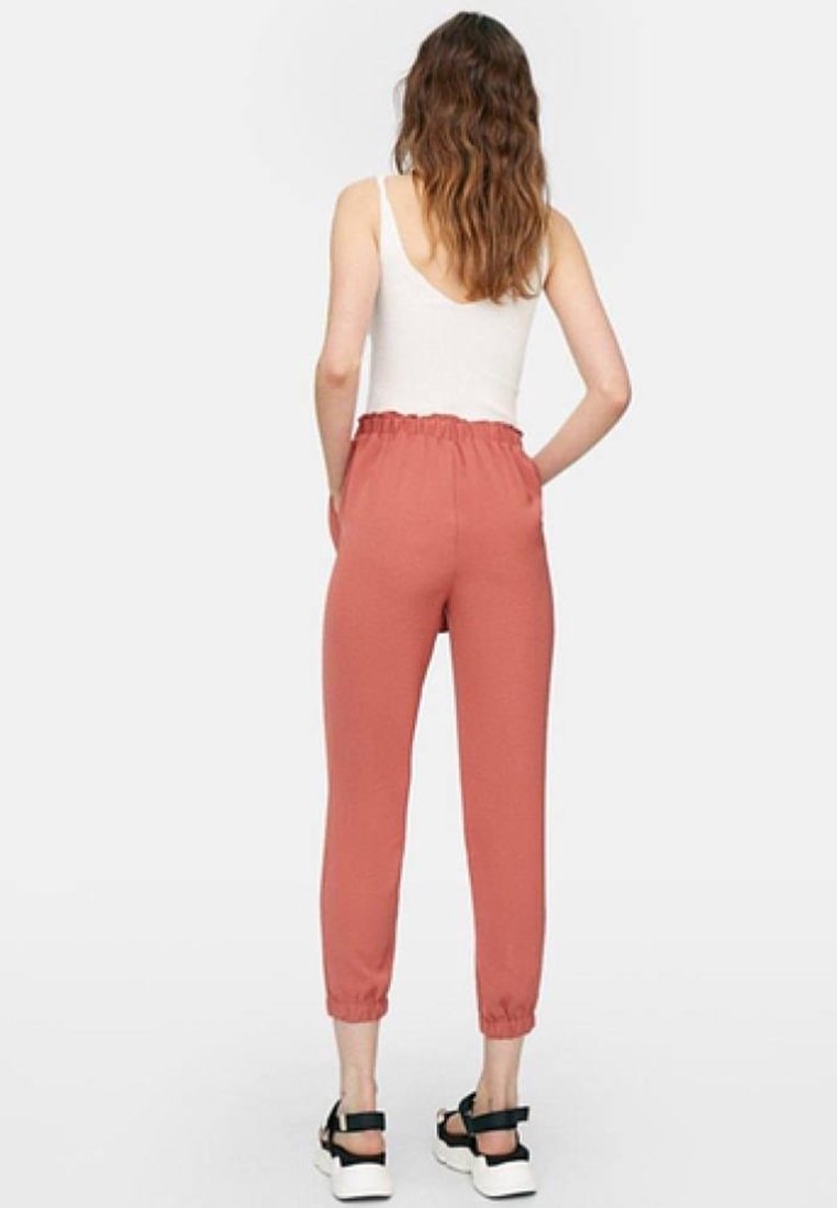 Stradivarius Pantalones light pink/rosa claro (Segunda mano