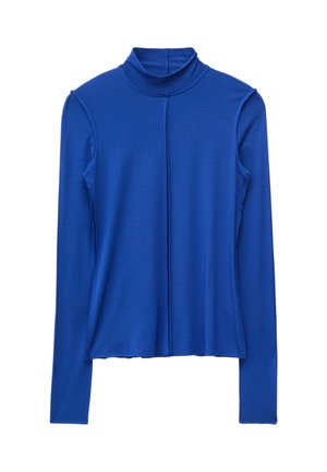 Blauw top met lange mouwen gemaakt van een gladde, rekbare stof. Heeft een hoge halslijn en een naaddetail aan de voorkant, met een losse pasvorm.