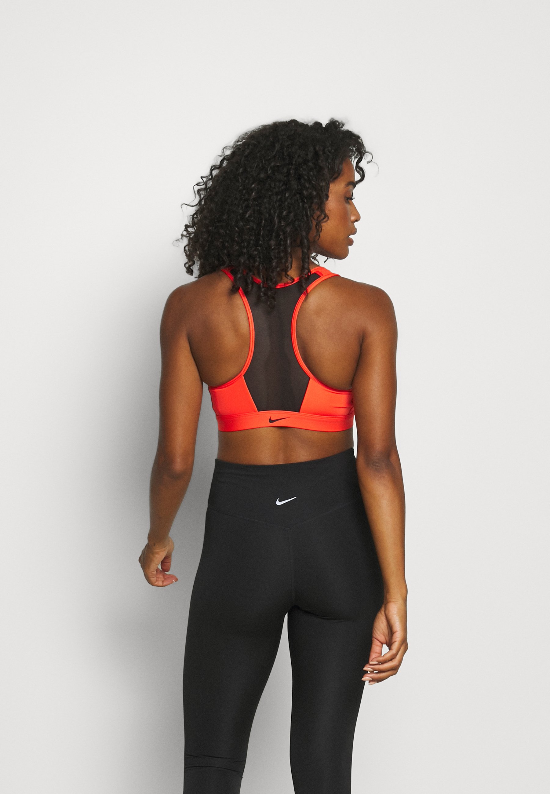 Nike Performance ZIP FRONT BRA - Sport-bh met medium support - chile  red/white/Rood - Zalando.nl