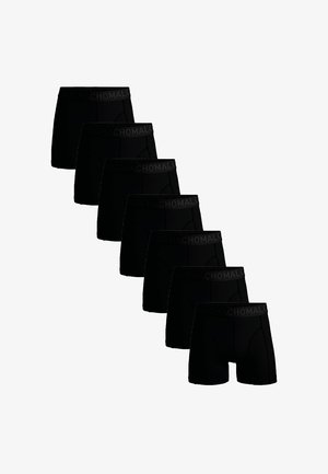 Zwarte boxershorts van rekbare stof, voorzien van een zachte, elastische tailleband met een logo en een gladde, glanzende textuur. Zeven paar tentoongesteld.