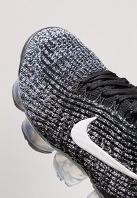 Nike Performance Silniční běžecké boty - black
