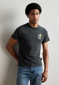 Schott - Print T-shirt - noir délavé Thumbnail Image 1