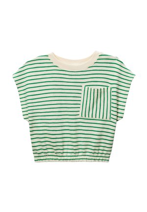 T-shirt court à rayures vertes et blanches avec un col rond, des manches courtes et une poche avant à rayures verticales. Texture de tissu douce.
