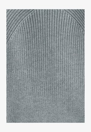 Pilkas megztas audinys su grioveliniu tekstūru, pasižymintis vertikaliomis juostelėmis ir lygiu paviršiumi. Dizainas atrodo vienodas visame paviršiuje.