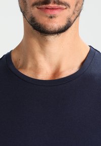 Pier One Camiseta básica - dark blue