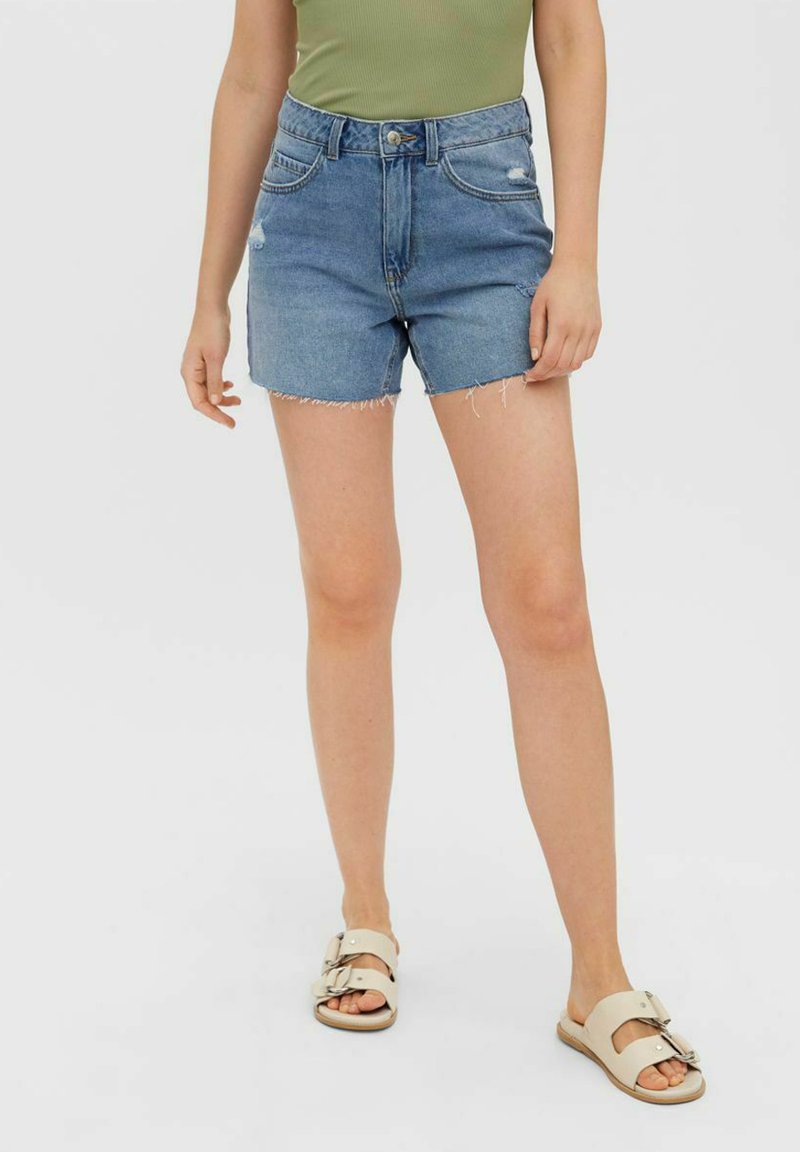 Vero Moda Jeans Shorts medium blue denim/blue denim Zalando.at