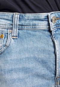 Jack & Jones Szorty jeansowe