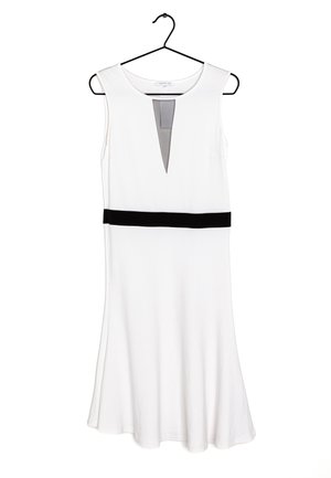 Patrizia Pepe, Robe de jour - white