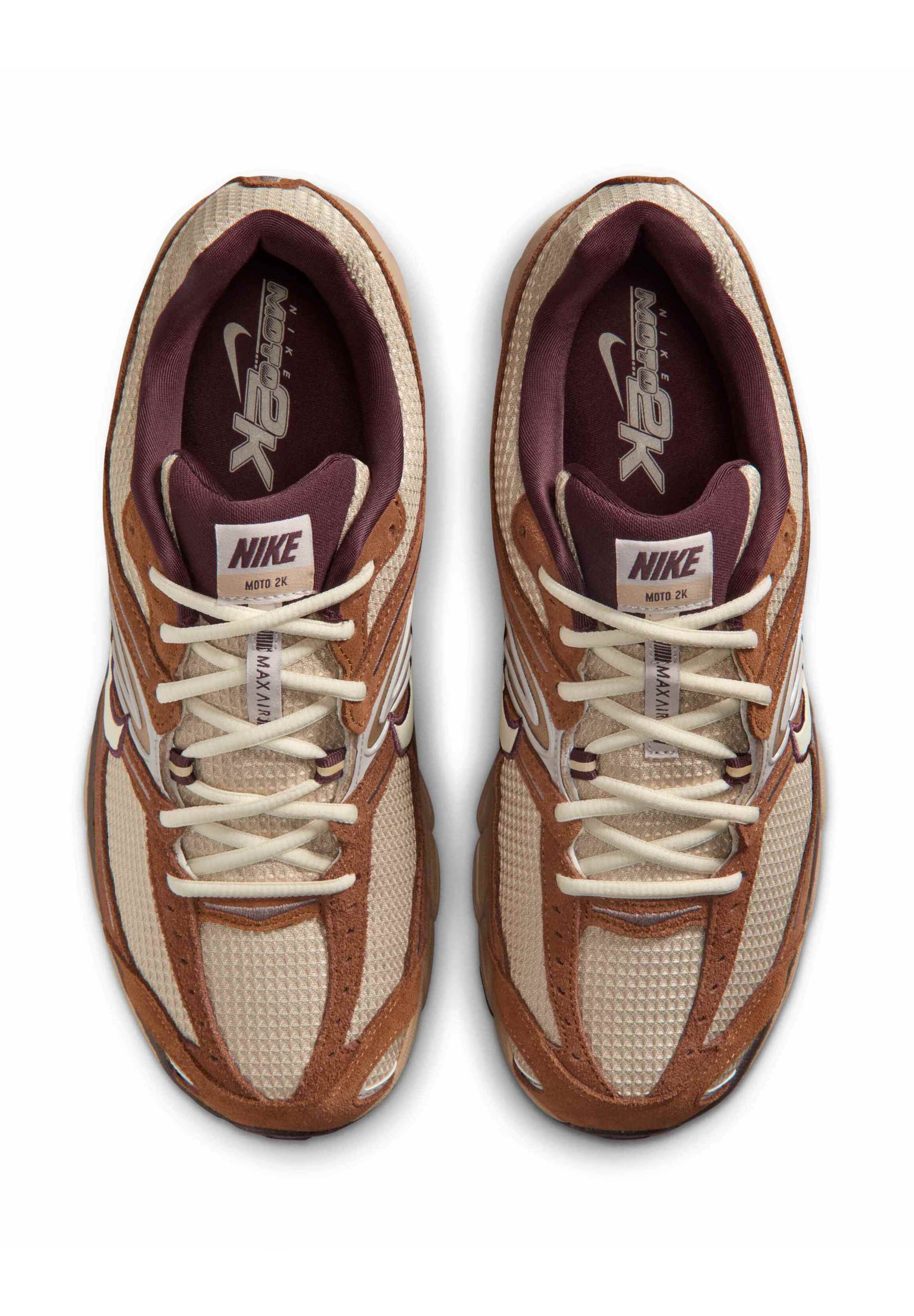 Nike Sportswear AIR MAX MOTO 2K XMFW - Sportbačiai - lt british