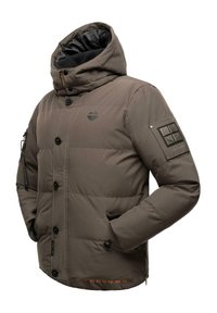 Padded jacket in olive green, featuring a high collar, zipper pockets, snap buttons, and a logo patch on the sleeve. Smooth finish, warm design.